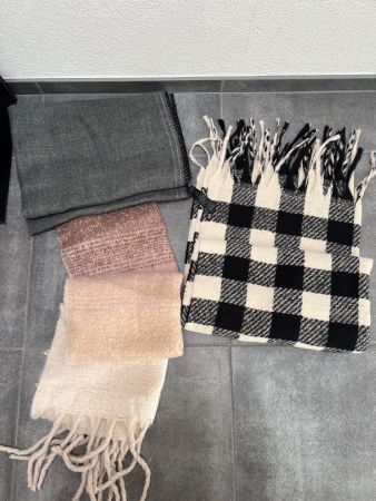 3 Winterschals von Zara