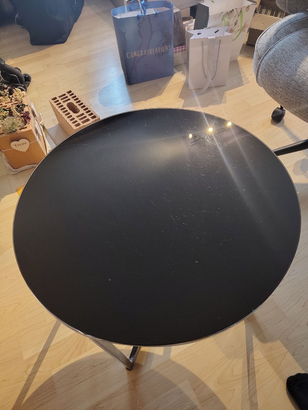 Tavoli: Beistelltisch Schwarglas Chrom – Usato da Langnau b. Reiden venduto da muurbuur 1