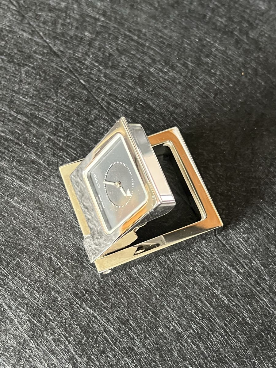 Gucci Orologi: Gucci Uhr – Usato da Laufen venduto da groove60 1