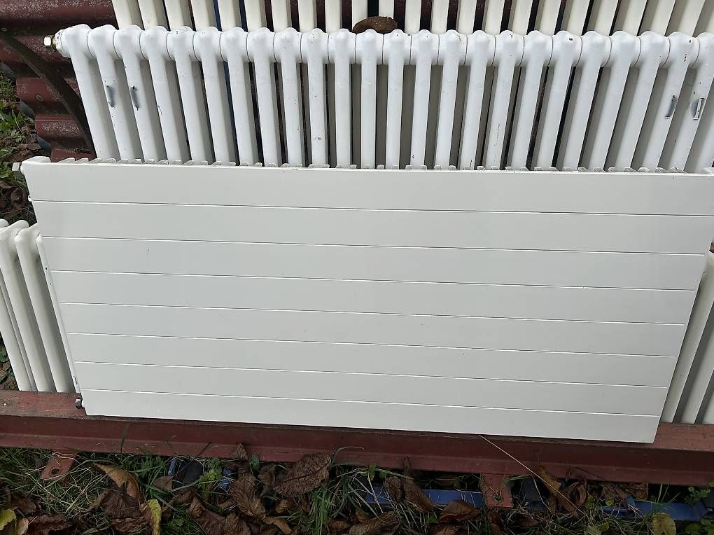 Radiatori: Radiator zu Verkaufen  – Usato da Wegenstetten venduto da M.L02