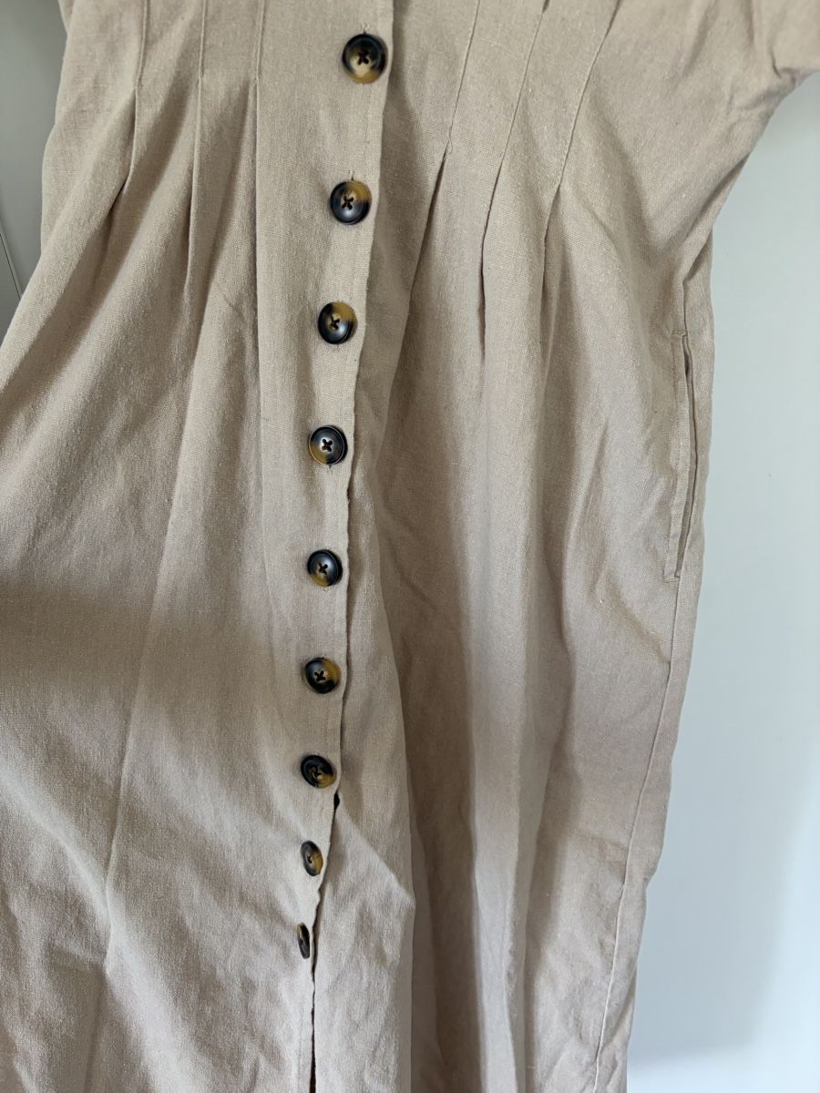 Vestiti: Beiges Sommerkleid mit Knopfleiste  – Usato da Maienfeld venduto da saoma123 1