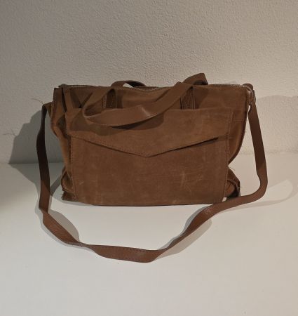 Schöne Wildledertasche in Braun