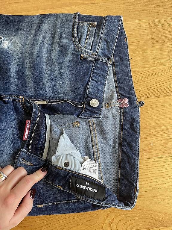 Dsquared2 Jeans: Dsquared Jeans Grösse 42 IT – Nuovo (secondo la descrizione) da Zürich venduto da Fra_maj 2