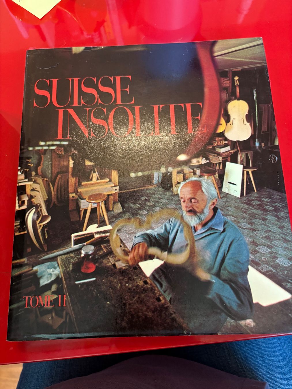 Livres: Suisse Insolite, Tomes I et II – D'occasion à Lausanne par reb_vpy7 1