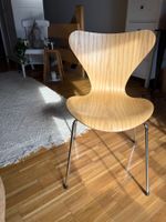 Arme Jacobsen Stuhl Esche Natur Design