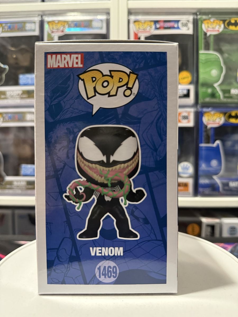Funko Statuette: Funko Pop Marvel Venom 1469 Glows in the Dark – Nuovo (secondo la descrizione) da Flüelen venduto da alex_y88 1