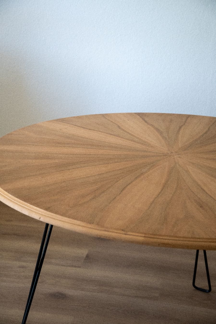 Tavoli: Tisch/Tavolo - ø120x72cm – Nuovo (secondo la descrizione) da Vairano venduto da giu_p882