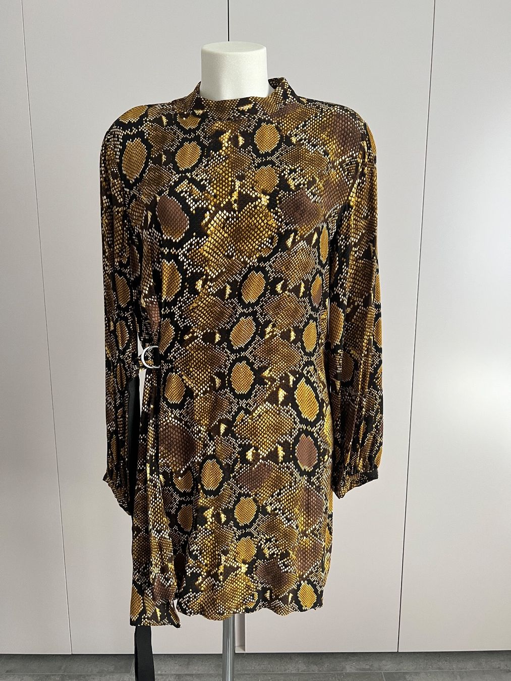 Zara Vestiti: NEW! Zara Python dress - Size L – Nuovo (secondo la descrizione) da Cama venduto da UnleashdByAna 1