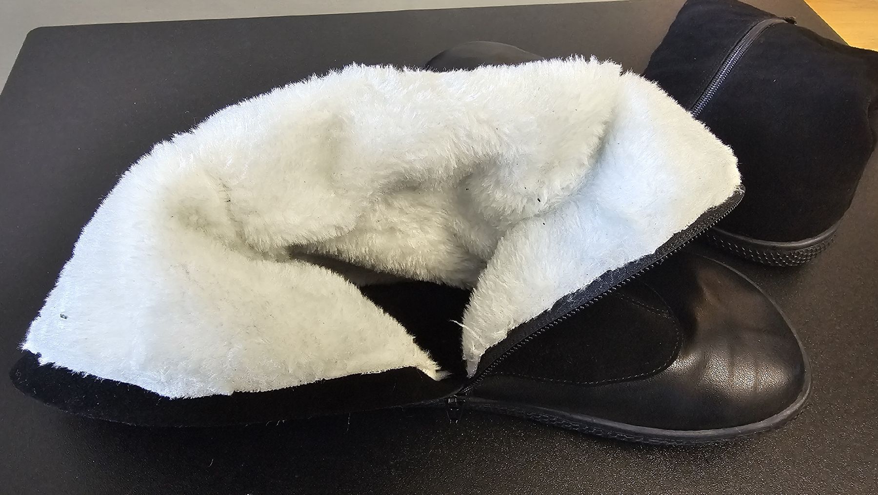 Scarpe da donna: Barfuß Winterstiefel echte Leder Fellfutter Gr.38. – Usato da Basel venduto da AlinaK-G 6