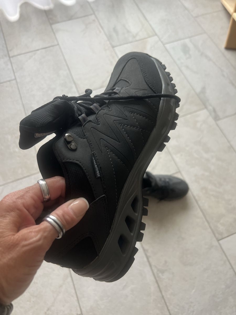 Scarpe da uomo: Crivit Outdoor Schuh Gr.45 neu!!! – Nuovo e nell'imballaggio originale da Seewen SO venduto da Muggi3 1