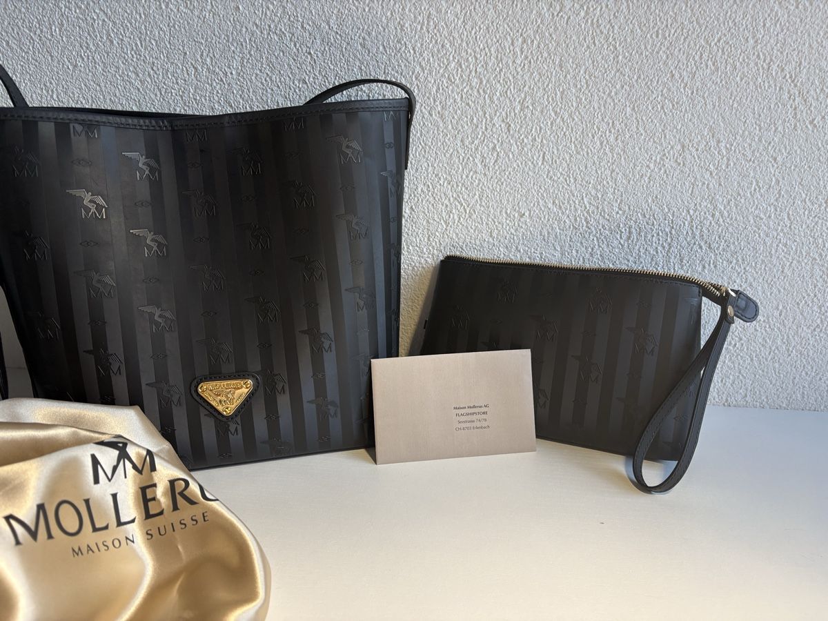 Maison Mollerus Taschen für Damen: Maison Mollerus Banwil Beuteltasche – Neu (gemäss Beschreibung) aus Reichenburg von Katharinach