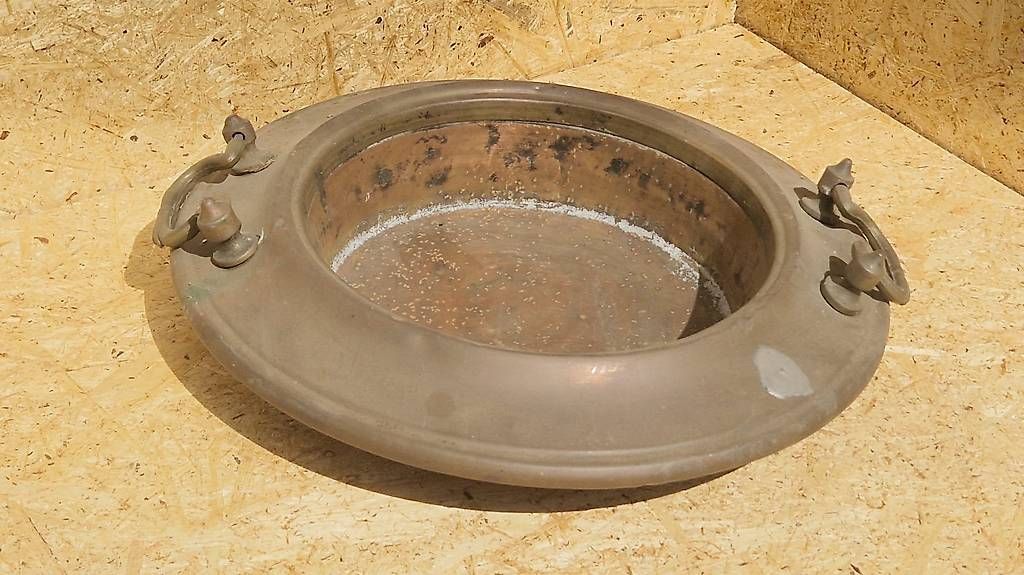 Tutte le decorazioni: diverse Kupferschalen – Usato da Oberschan venduto da Samantha4 3