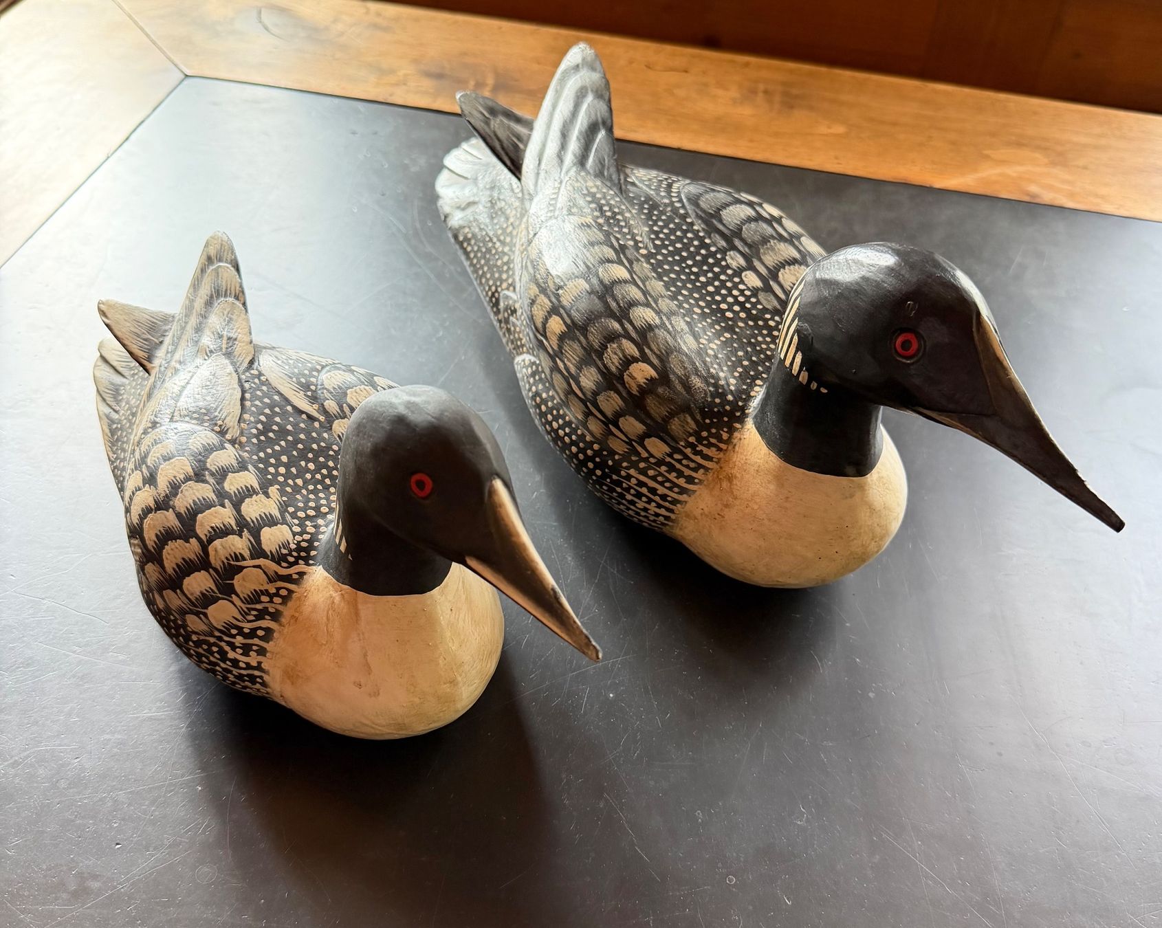 Tutte le decorazioni: Dekorative Entenfiguren Set Holzschnitzerei Heimdeko – Usato da Winterthur venduto da pie_p66f