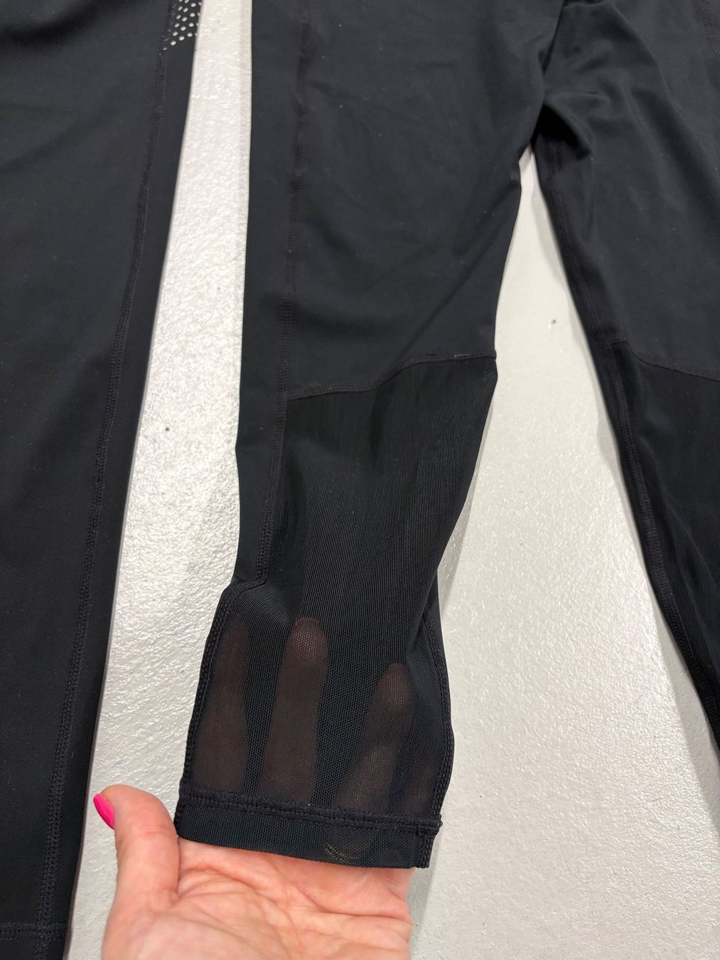 Nike Leggings: 2 Nike Pro Leggings schwarz Grösse S – Gebraucht aus Regensdorf von secondchancefashion 2