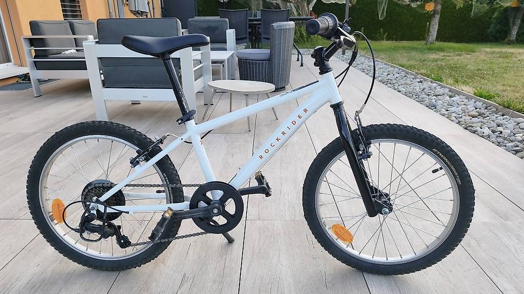 Biciclette: Vélo enfant 20"Décathlon  Comme neuf – Usato da Montpreveyres venduto da asi0411 1