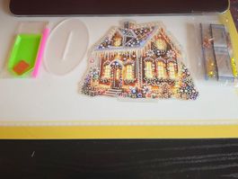 DIAMOND PAINTING BILD ZUM AUFSTELLEN HAUS