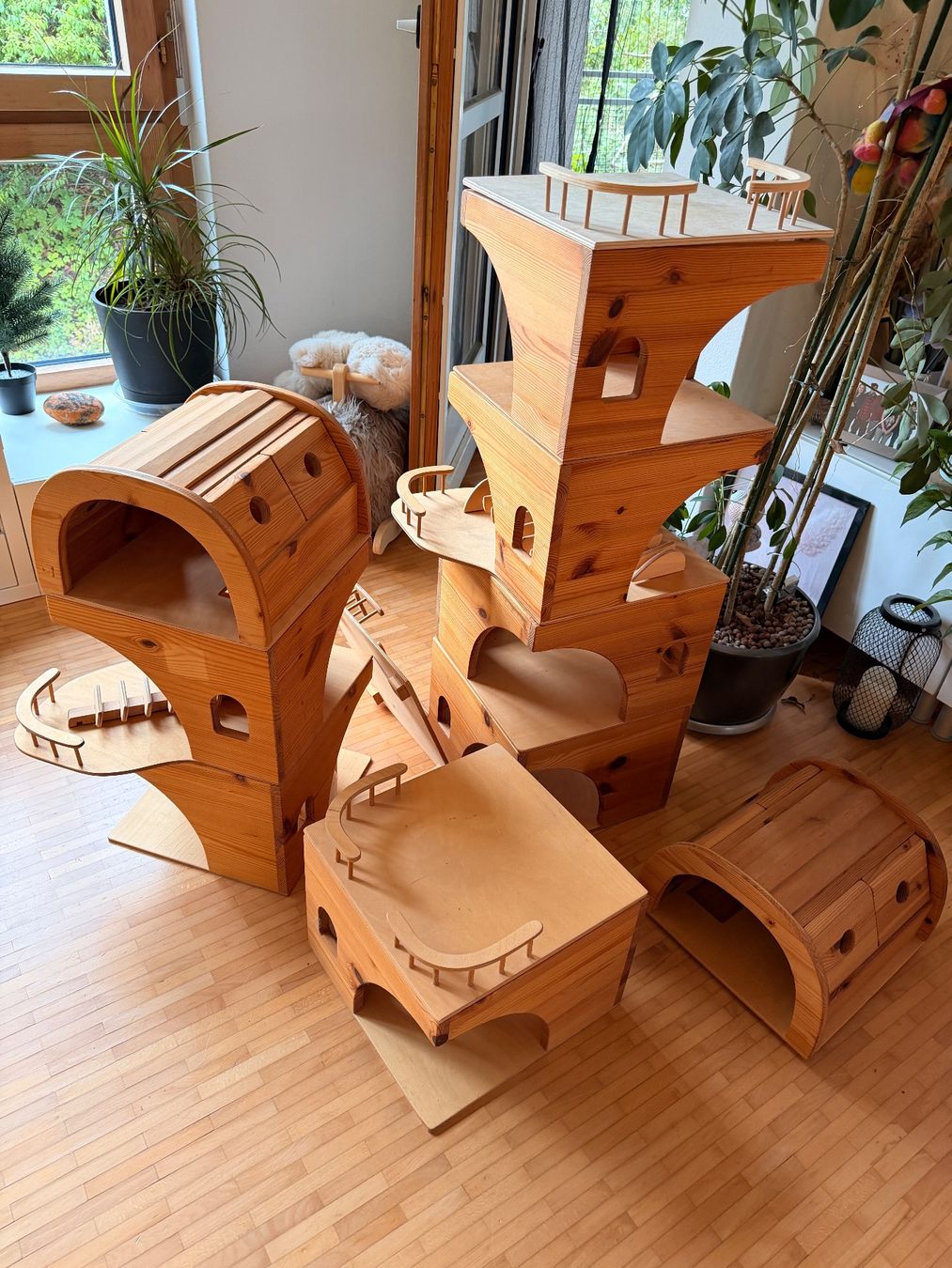 Case e mobili per bambole: Super Puppenhaus Elemente – Usato da Rümlang venduto da Stekamo 1