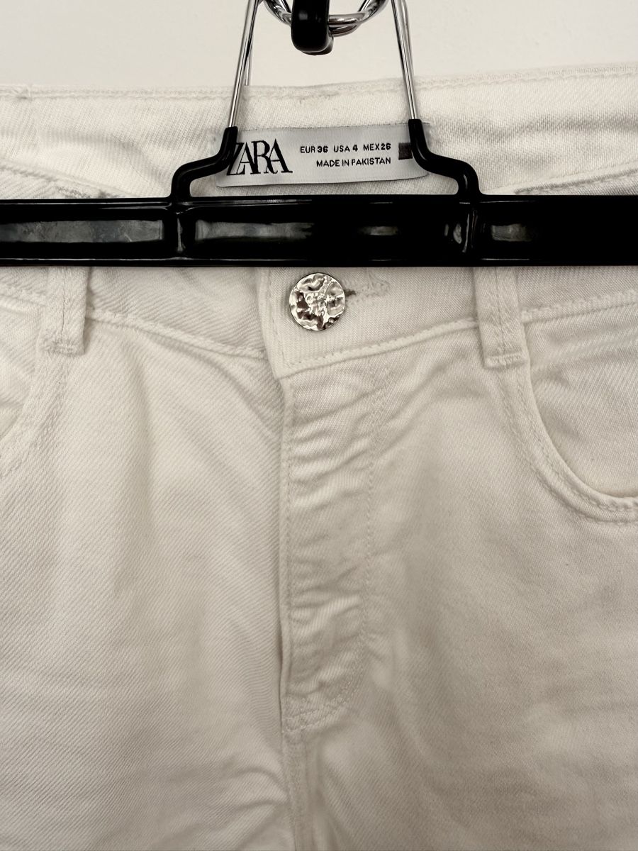 Zara Jeans: Zara Jeans, weiss, Grösse 36 – Usato da Kriens venduto da MeinKleiderschrank