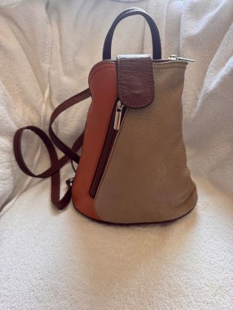 Rucksack Leder beige orange braun grün neuwertig