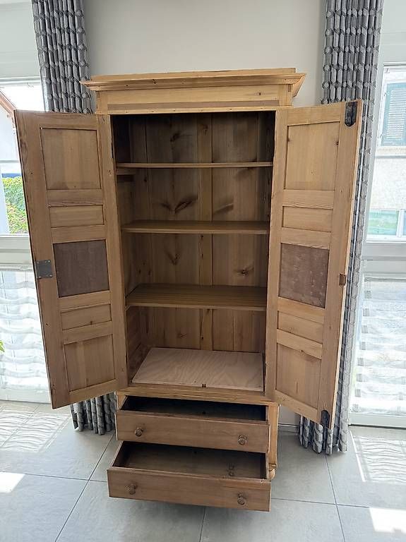 Schränke: Verkaufe schönen Holzschrank – Gebraucht aus Märstetten von Lehnik 4