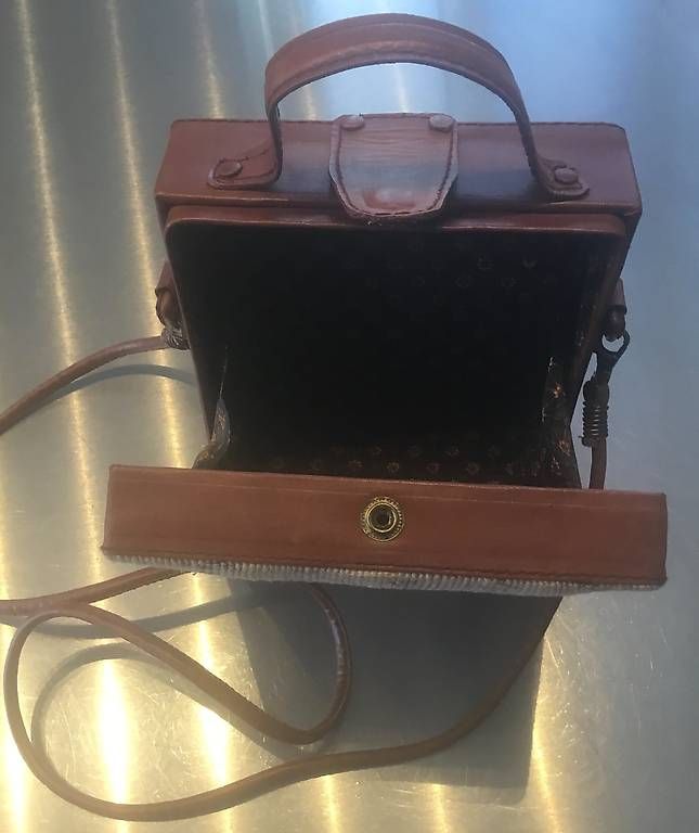 Borse da donna: Piccola borsa in pelle e tessuto – Usato da Bellinzona venduto da parcanoa 1
