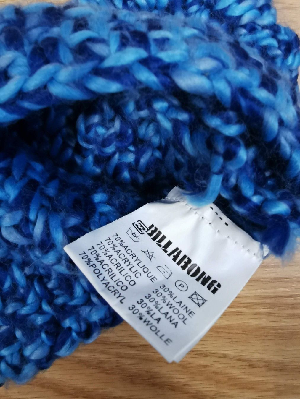 Lana: Billabong Winterkappe – Nuovo e nell'imballaggio originale da Spiegel b. Bern venduto da JeromeG9 3