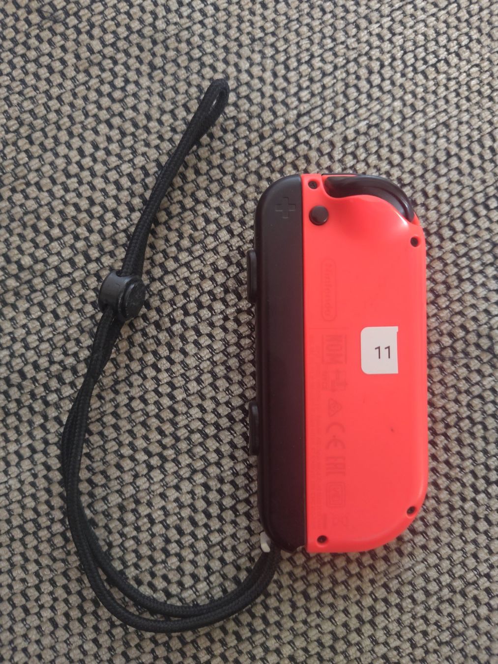 Nintendo Controller: Original Nintendo Switch Joy-Con links mit Schlaufe – Usato da Wohlen AG venduto da gnabbr 1