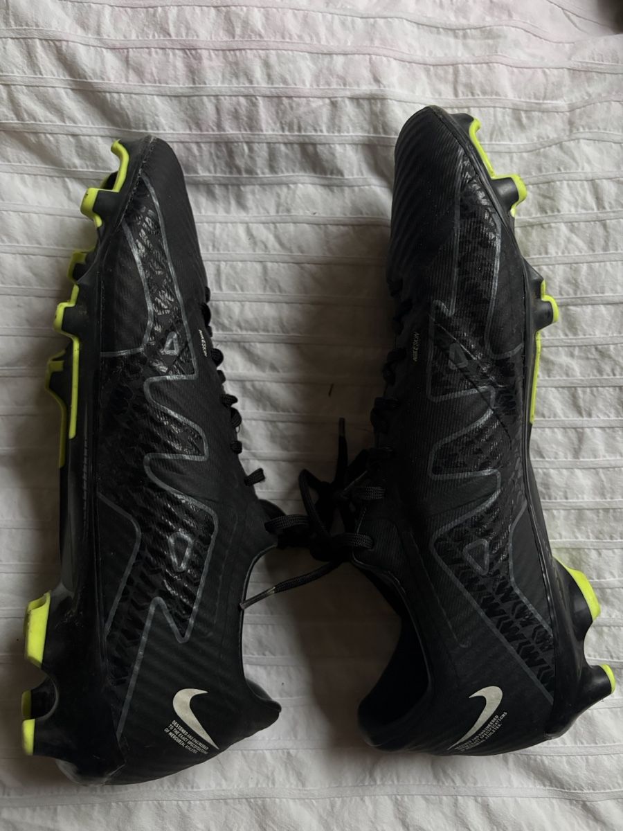 Altro in Alpinismo & Escursioni: Crampons Nike Mercurial – Usato da Le Grand-Saconnex venduto da c7w_ngx7