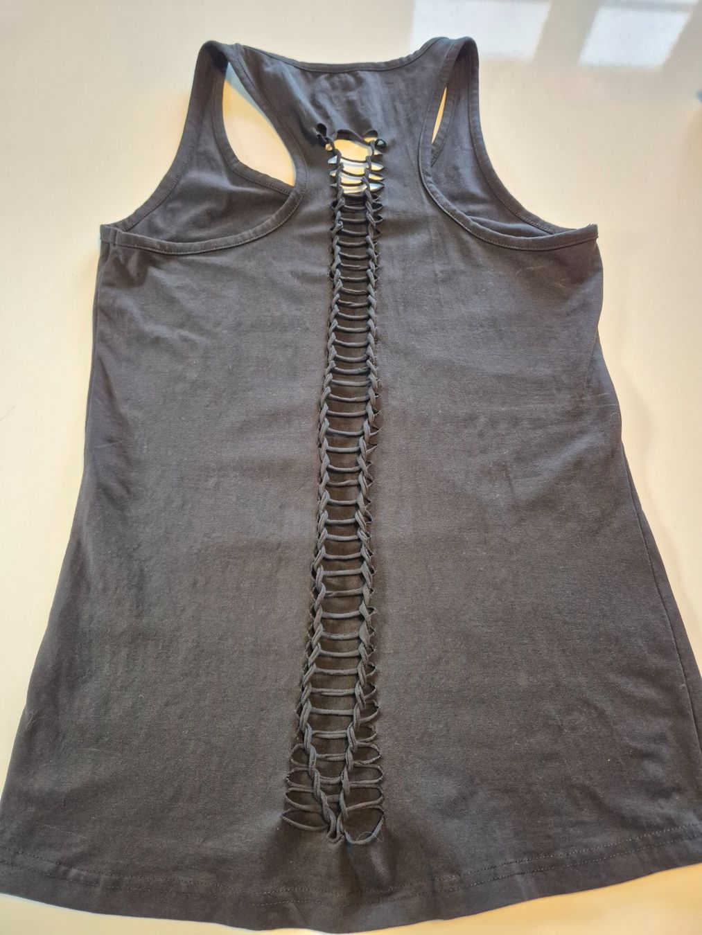 Top: Shirt mit Totenkopf – Usato da Rohrbach venduto da Punisher_CVT 2