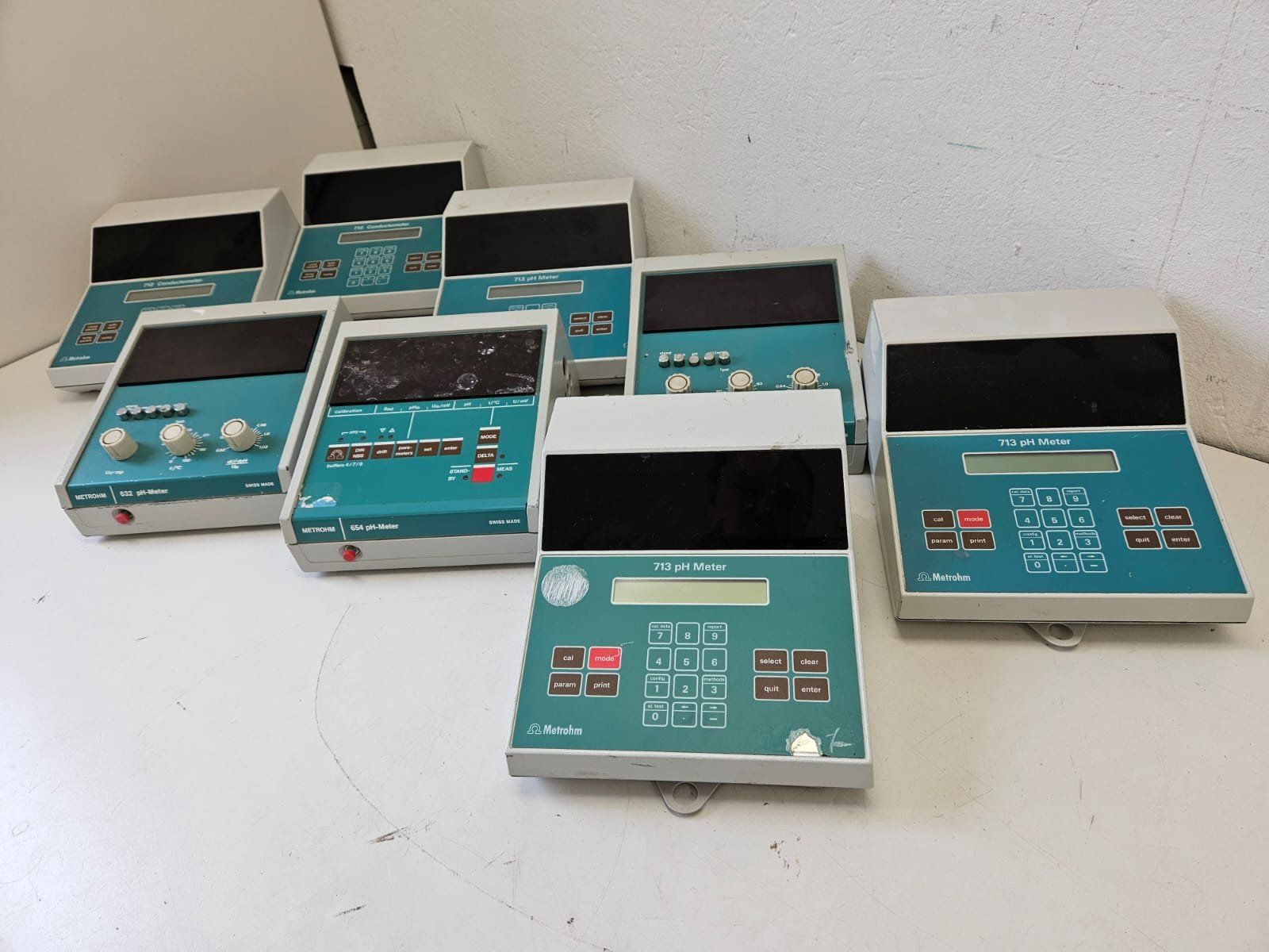 Misurare: Metrohm pH Meter Ersatzteil Set (8 Stück) – Difettoso da Niederdorf venduto da LeptonAG_Labor 1