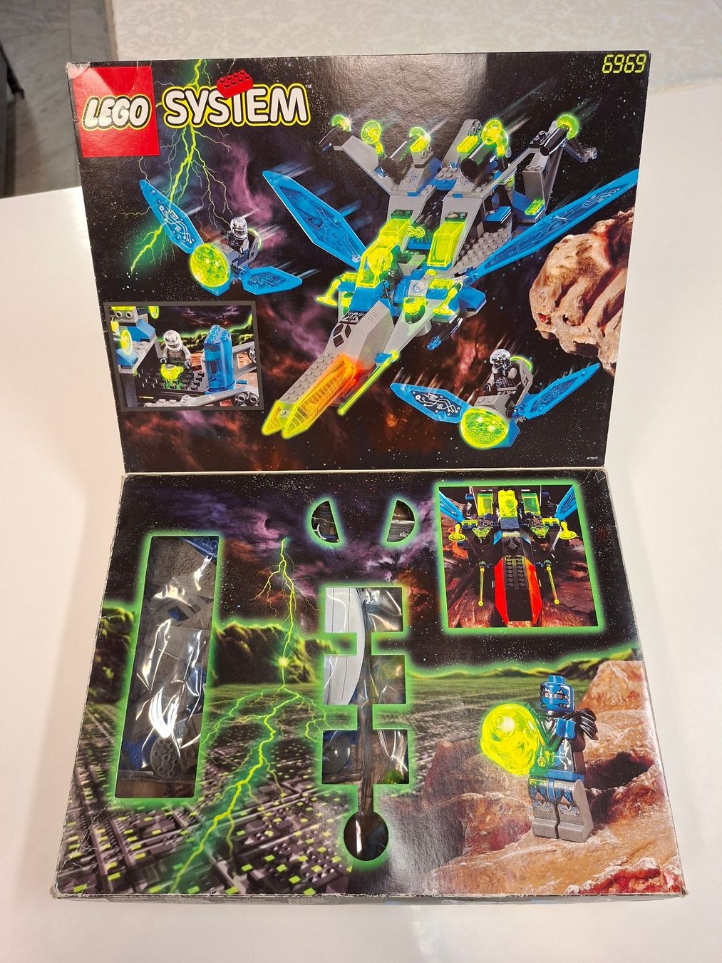 Lego Giocattoli: Lego 6969 Insectoids Celestial Stinger OVP – Usato da Sils im Domleschg venduto da AMAG_AUDI_ZH 1