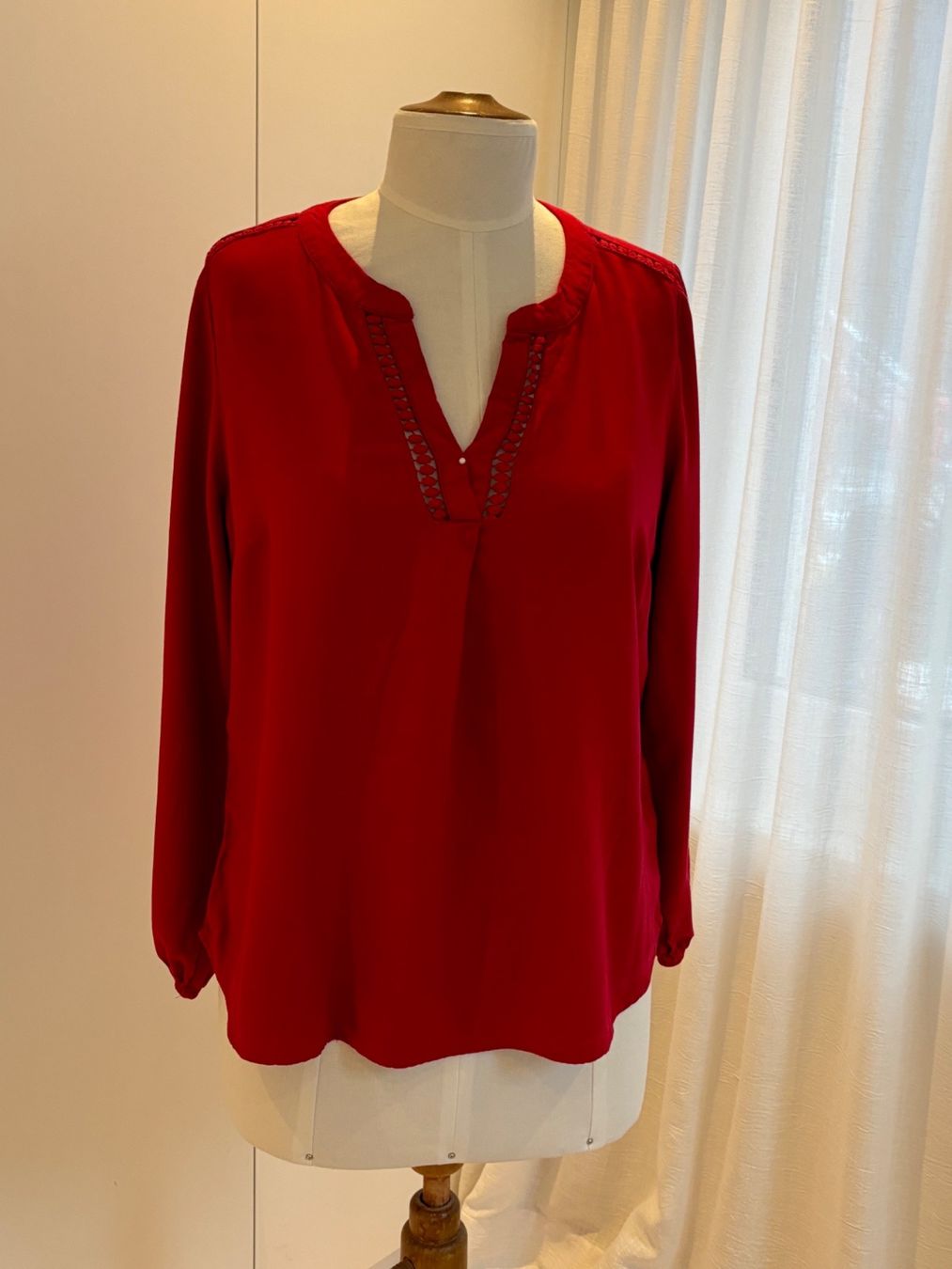Camicette: Damen-Bluse rot – Usato da Triesen venduto da boston7