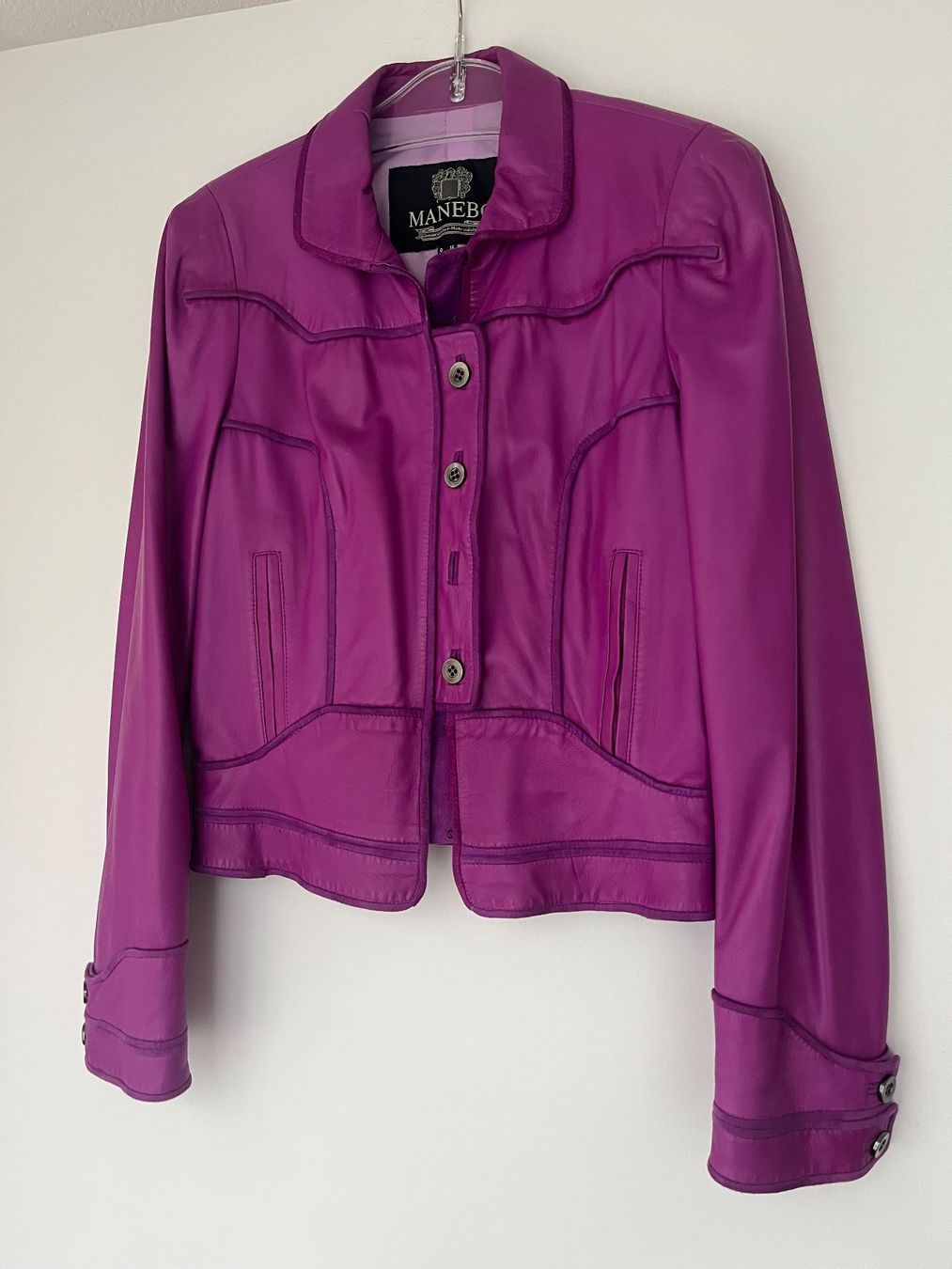 Giacche: Leder Jacke von Manebo – Nuovo (secondo la descrizione) da Zürich venduto da pizzobeatrice