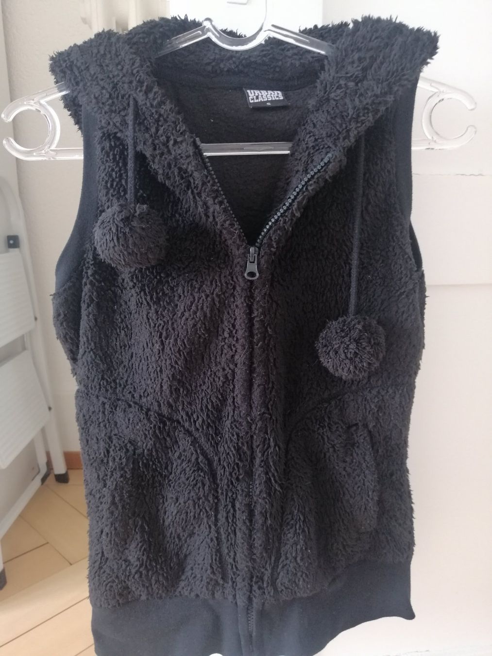 Gilet & Giacche senza maniche: Gilet Teddy schwarz Urban Classics – Usato da Biel/Bienne venduto da M.D.C