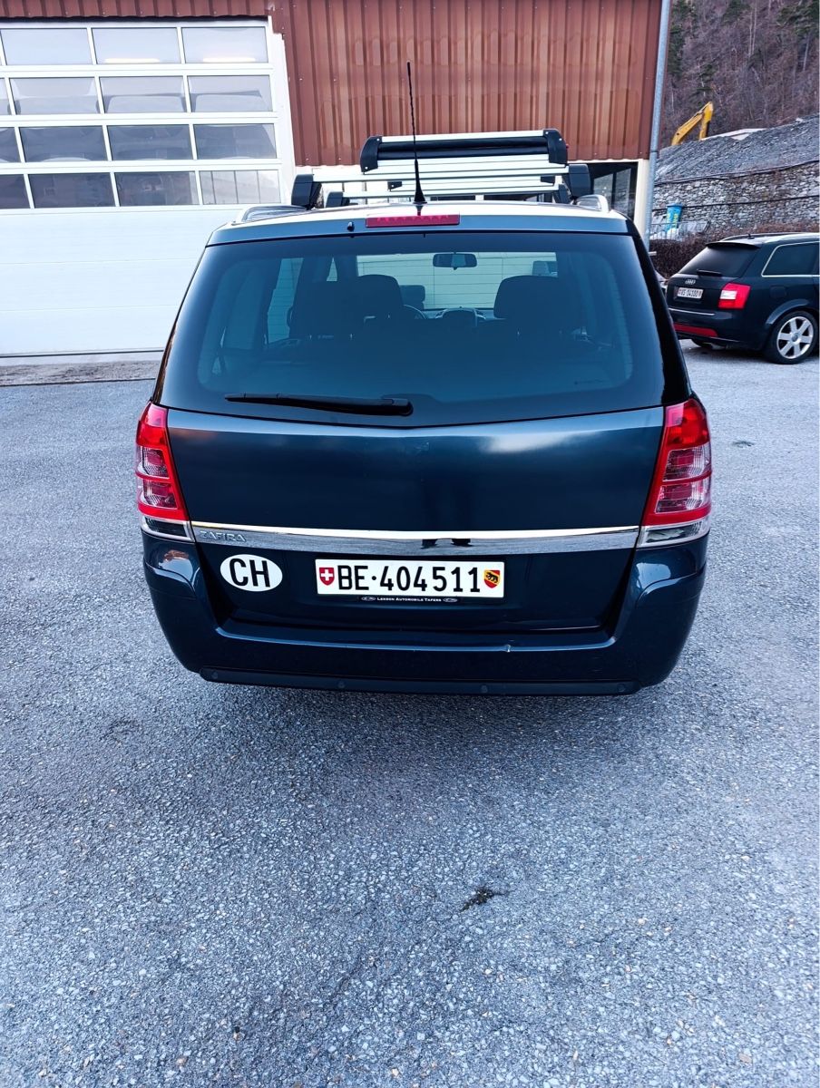 Opel Automobili: Opel Zafira – Usato da Bern venduto da aut_8hmg 9