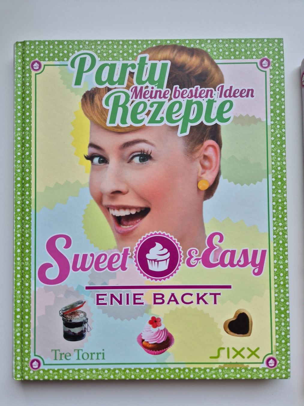 Libri: Paket              ENIE BACKT        3 x Kochbuch / Backbuch – Usato da Niederweningen venduto da Obson 1
