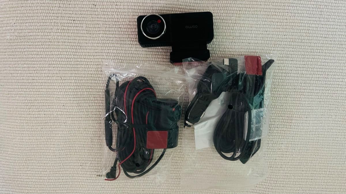 Action Cam: Osmo Dashcam inkl. Zubehör – Neu und originalverpackt aus Winkel von Wilderness 2