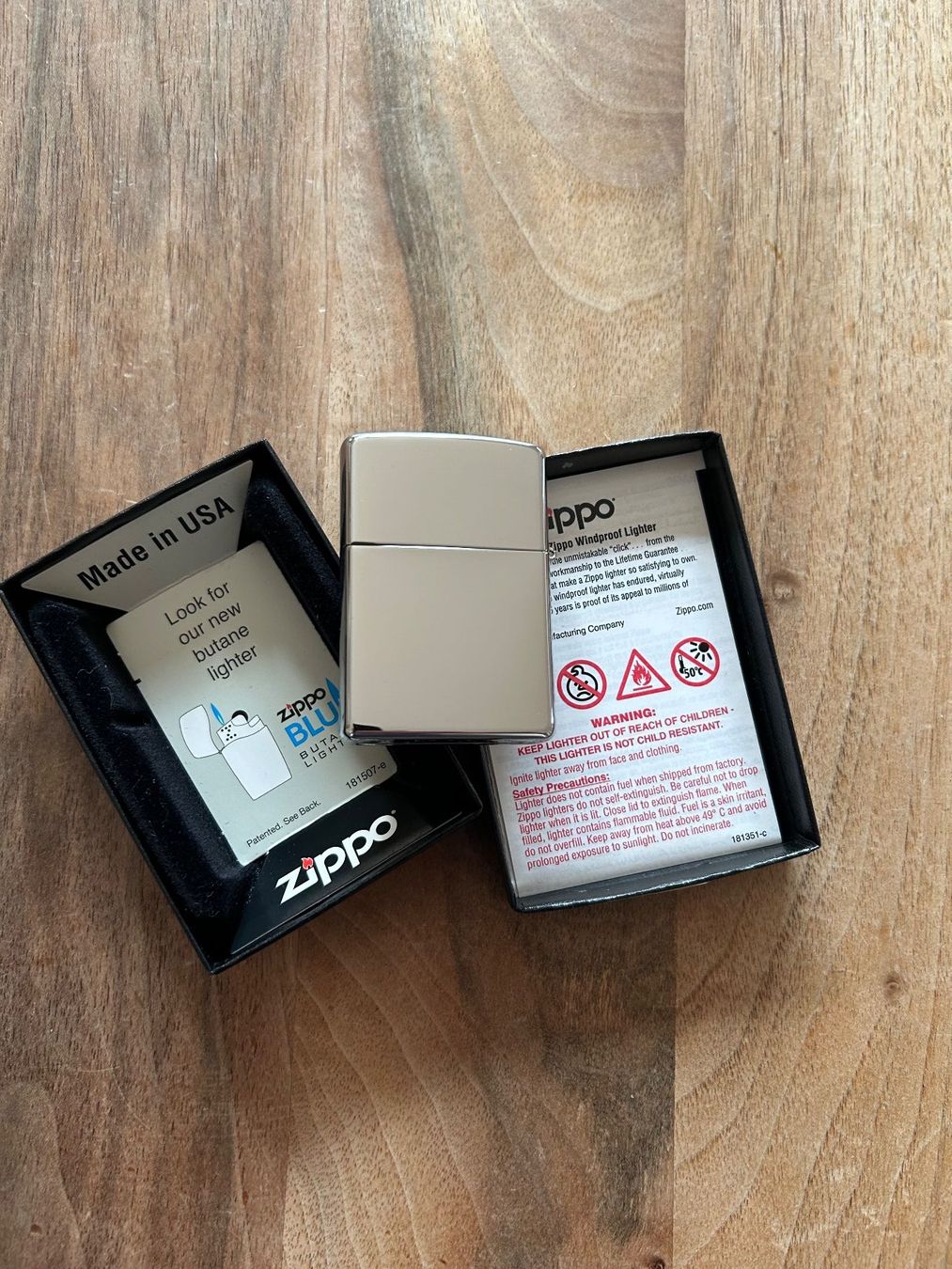 Accendini: Zippo Benzinfeuerzeug – Nuovo e nell'imballaggio originale da Aarau venduto da Tanichtis01 1