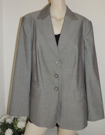 SCHÖNE JACKE  "BIANCA"  VISCOSE NP 259 CHF NEU 46