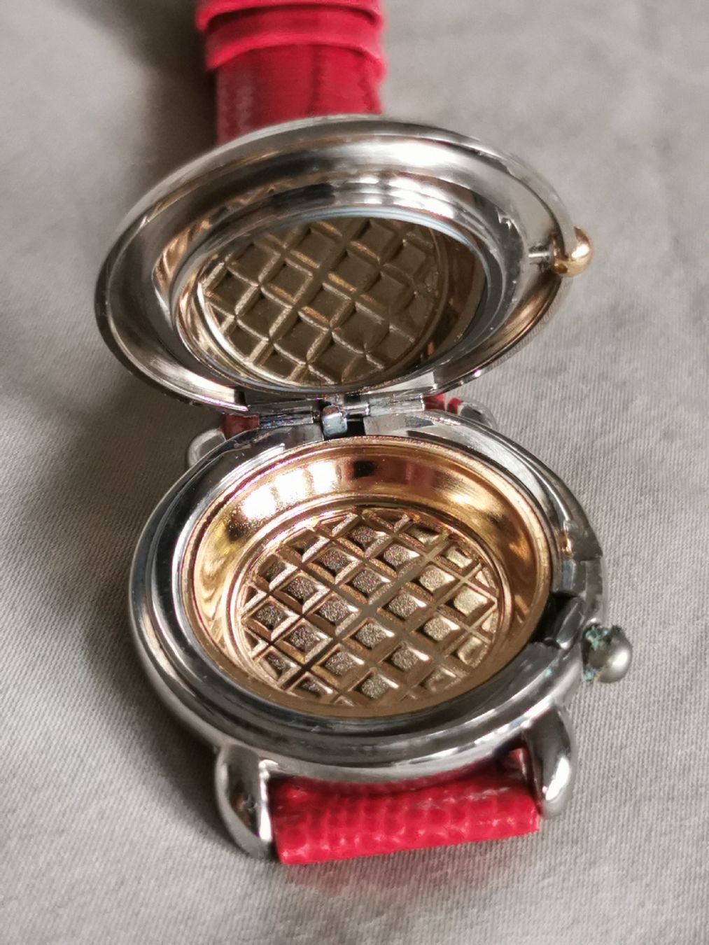 Orologi: Damen Uhr Swiss Made – Nuovo e nell'imballaggio originale da Schlieren venduto da vlalif 4