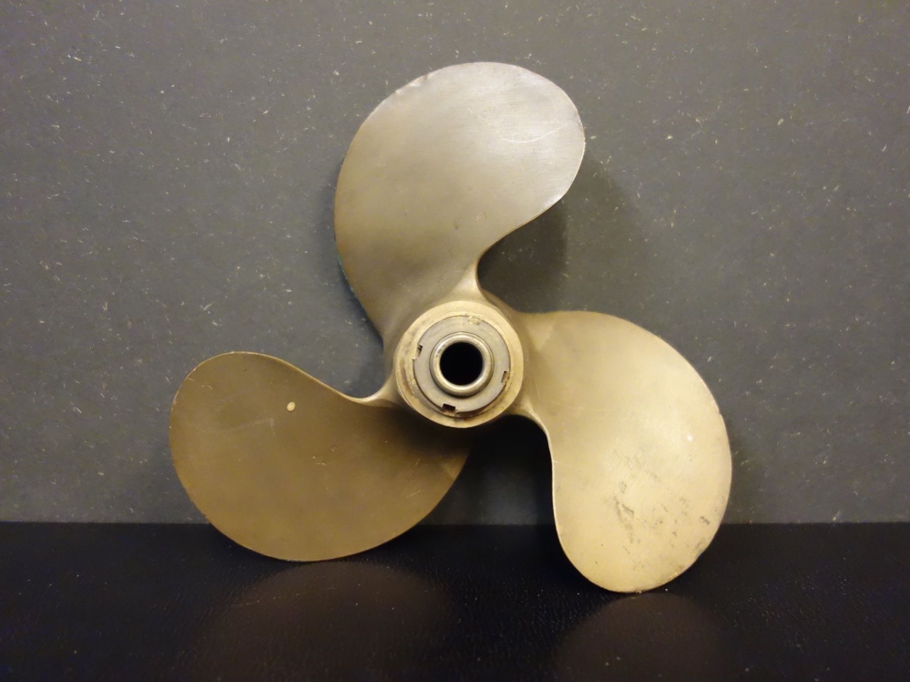 Bateaux: Schiffsschraube Propeller 17cm Messing Bronze? – D'occasion à Kerzers par zimmergruener