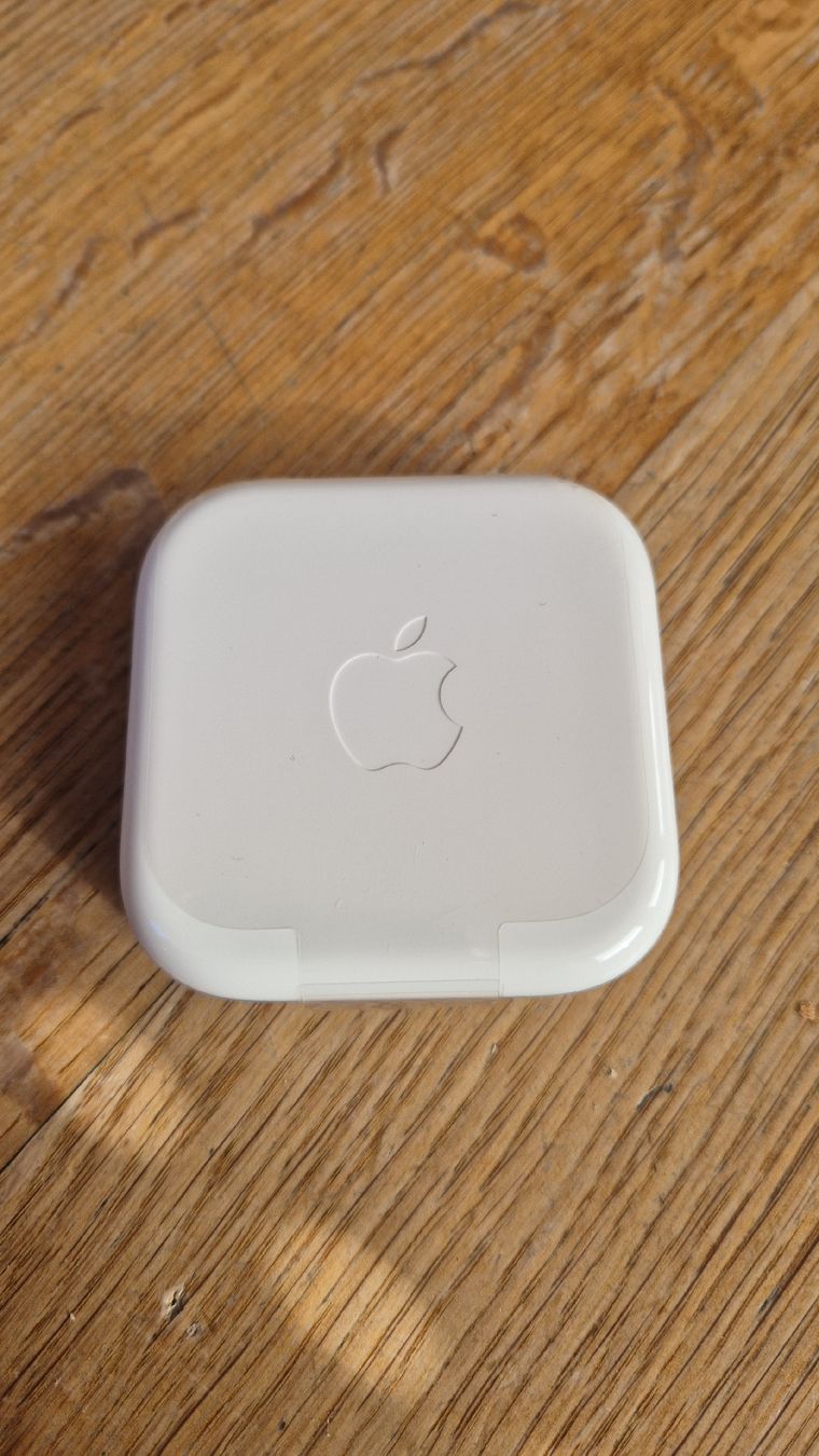 Apple Cuffie: Apple Earpods – Nuovo e nell'imballaggio originale da Ermensee venduto da and_xvf5 1
