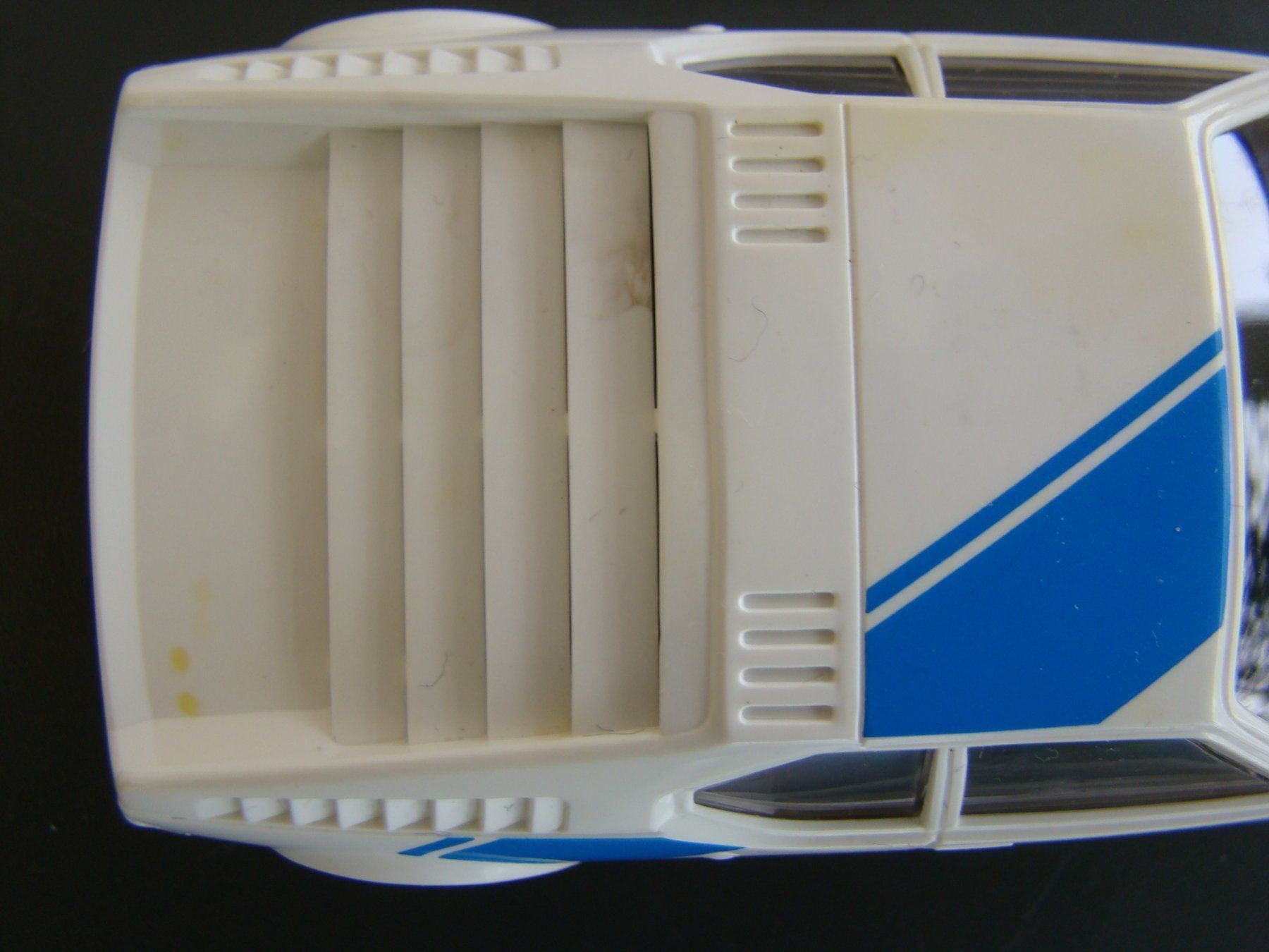 Fleischmann Piste: Fleischmann BMW M1 weiss selten 70er – Usato da Walzenhausen venduto da Vanquish711 6