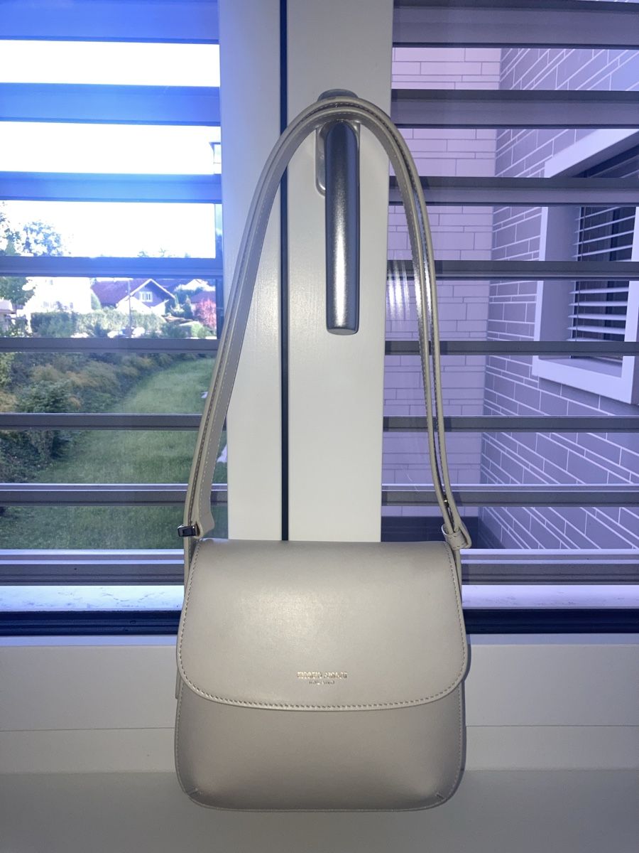 Armani Borse da donna: Giorgio Armani La Prima klein – Nuovo (secondo la descrizione) da Uitikon Waldegg venduto da sarab6928