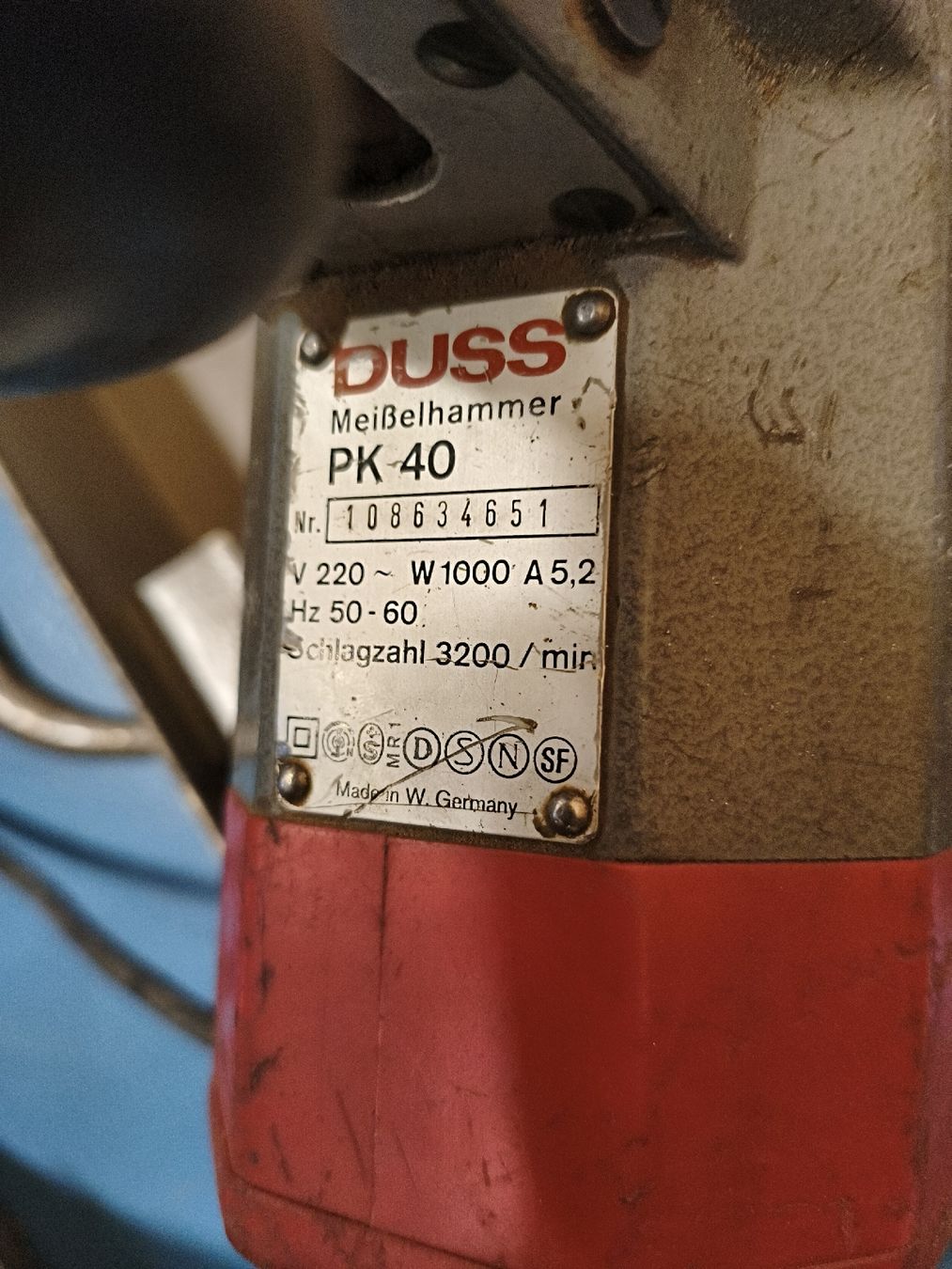 DUSS Meisselhammer PK 40 (Gebraucht) in Schwanden-Brienz für CHF 30 ...