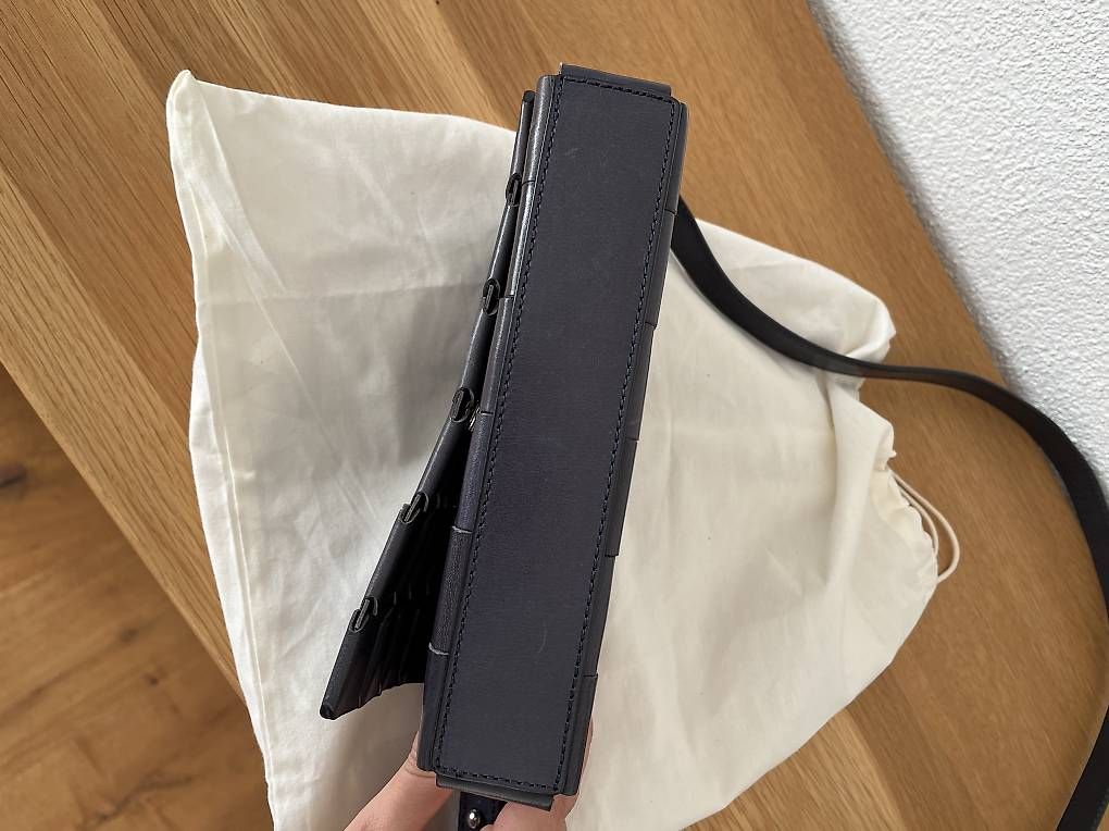 Taschen für Damen: Massimo Dutti Handtasche – Gebraucht aus Oftringen von sdo_5gdp 2