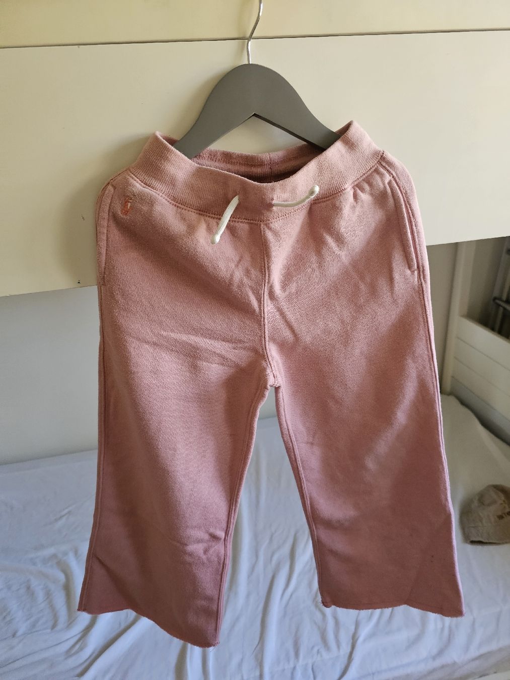 Ralph Lauren Pantaloni: Ralph Lauren Sweathpanths – Nuovo (secondo la descrizione) da Cologny venduto da Selin34