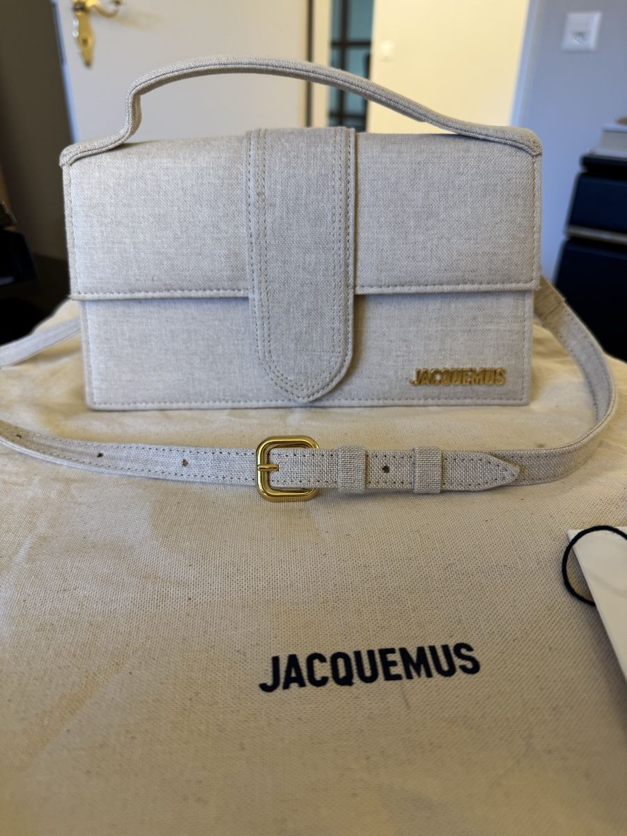 Jacquemus Borse da donna: Jacquemus Le Grand Bambino light greige – Nuovo (secondo la descrizione) da Basel venduto da Arbarella