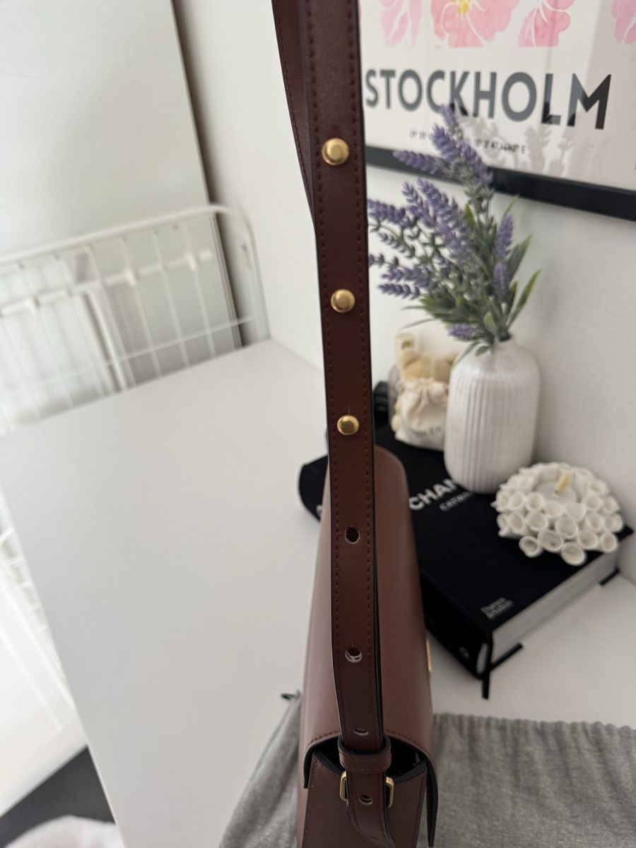 Taschen für Damen: Atelier Auguste  – Gebraucht aus Aarau Rohr von ash_m7hq 2