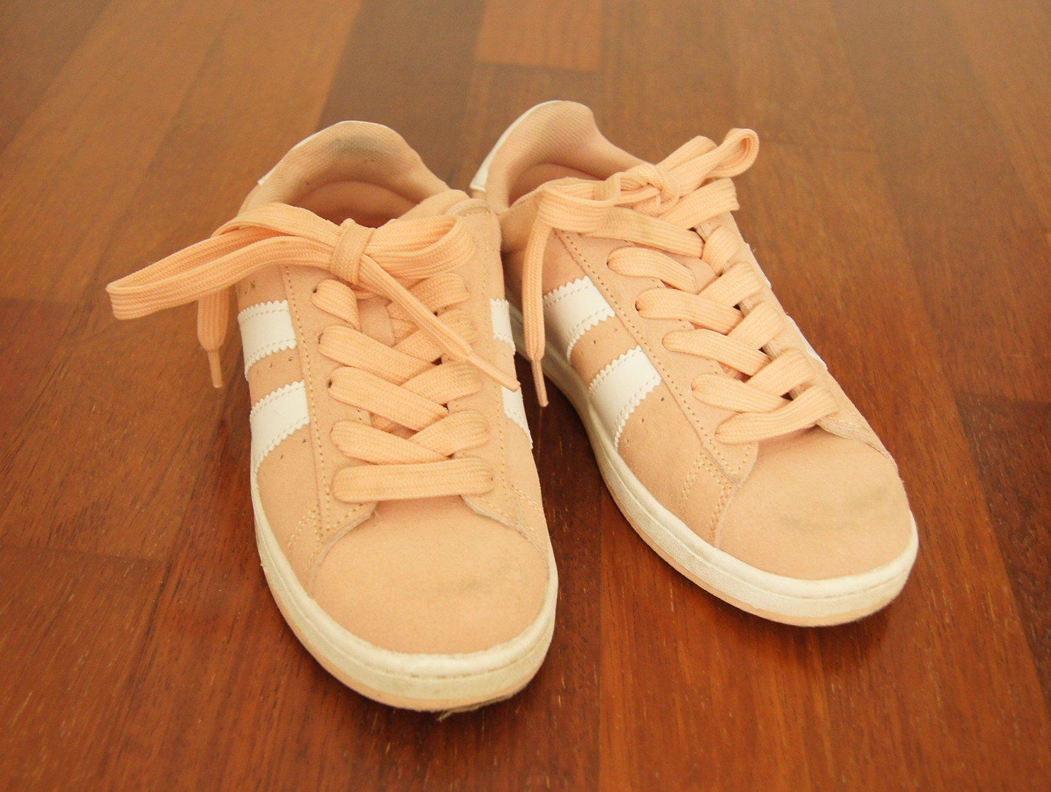 Chaussures femmes: 4 Paar Schuhe, Nr. 35 – D'occasion à Fribourg par erw_68dx 3